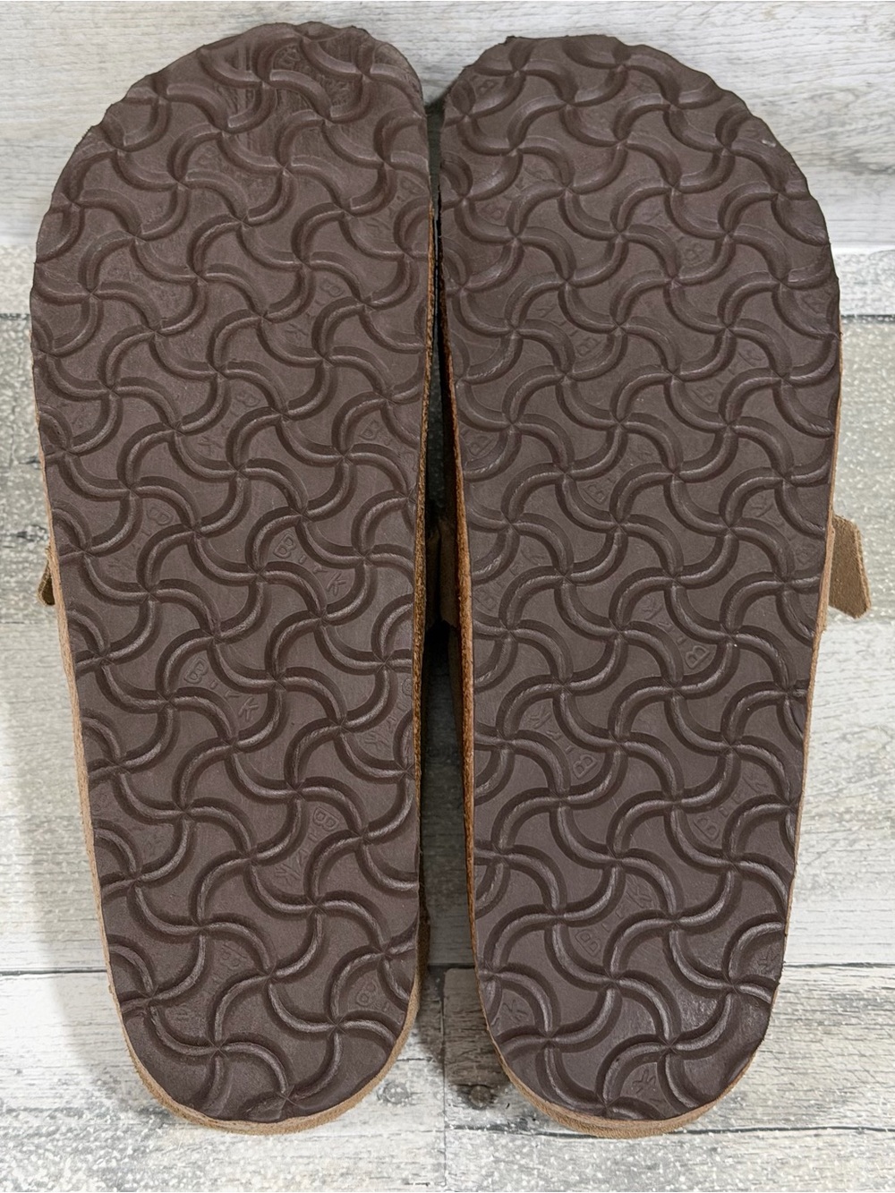 BIRKENSTOCK Buckley Clog in Tea Brown - Size - 10-10.5 .US / 41 .EU - Picture 9 of 9